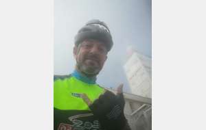 Xavier au sommet du mont Ventoux 1910 m.